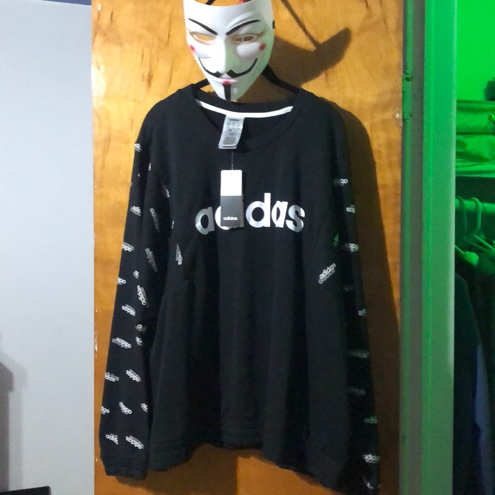 Adidas Sweatshirt🌹